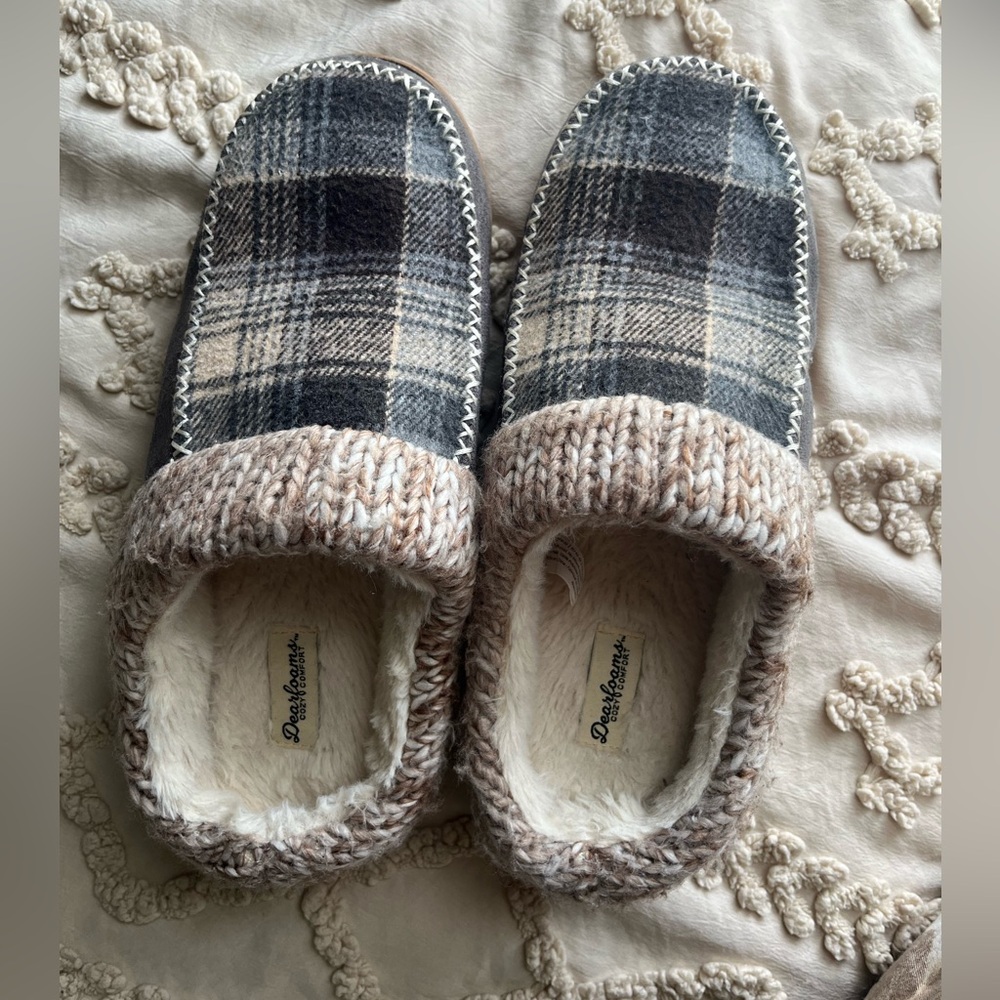 Women’s Dear Foams XL 11-12 slipper think